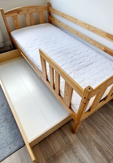 pine kids bed
