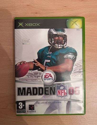 Madden '06 (Xbox)