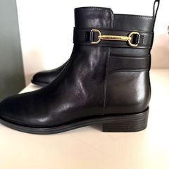 Michael kor flat bootie