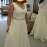 Wedding dress s14 Image 3