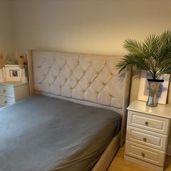 bedframe