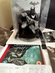 Batman: Arkham City Collector's Edition Xbox 360 - Complete Set with Statue