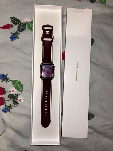 Apple Watch Series 4