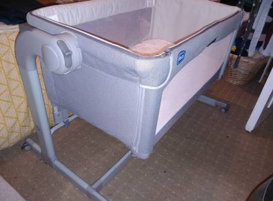Chicco Baby Next2Me Bedside Crib 0-6 Months
