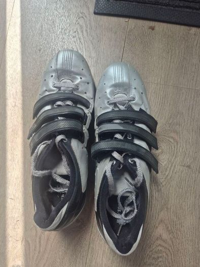 lifting shoes