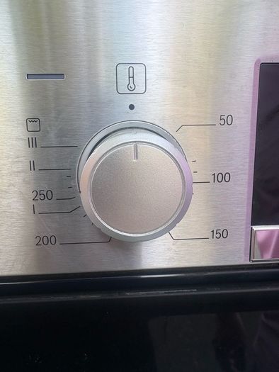 Oven