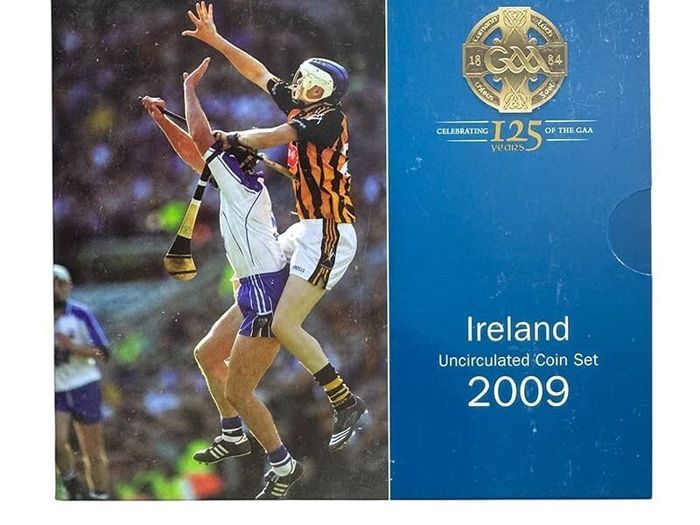 2009 Ireland Central Bank Uncirculated Coin Set Celebrating 125 year of the GAA. Ideal Birthday Gift.