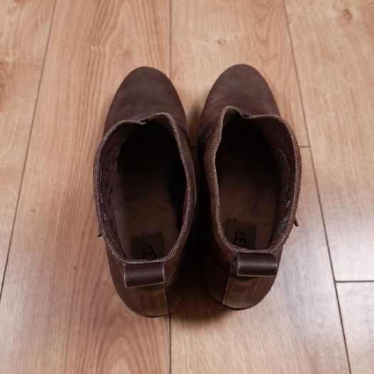 Ugg Wright Belted Dark Brown Suede Cross Strap Ankle Boots UK 7.5 / EU 40
