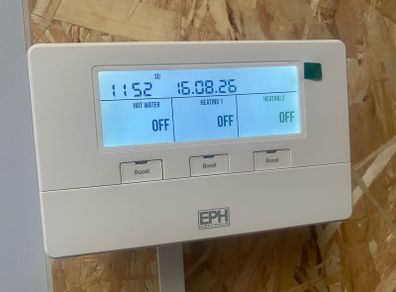 EPH R37 Central heating controller - new