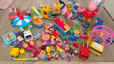 Peppa Pig Toys Collection