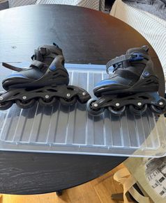Roller Skates adjustable size 33-37