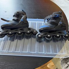 Roller Skates adjustable size 33-37