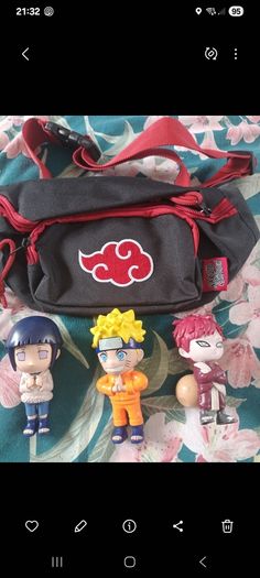 naruto figures and bag
