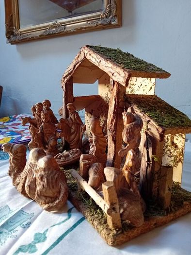 Wooden Nativity Crib Set