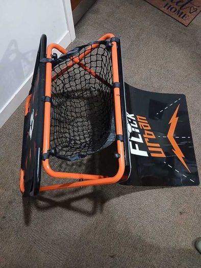 Flick Urban Football Rebounder