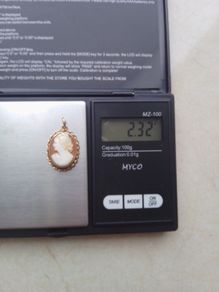 gold cameo