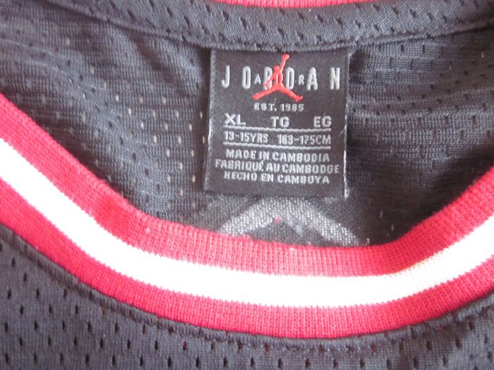 Michael Jordan   Logo Unisex Youth Vest Black