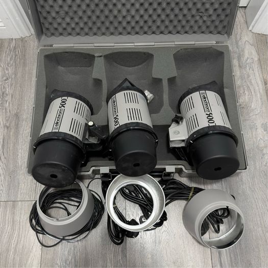 Elinchrom 500 studio flash