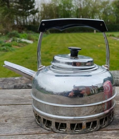 Stovetop Kettle Chrome,