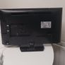 Samsung 24" 4 Series LED HD TV Image 2