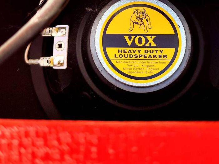 Vox Pathfinder 10 (Limited Edition Red) -
