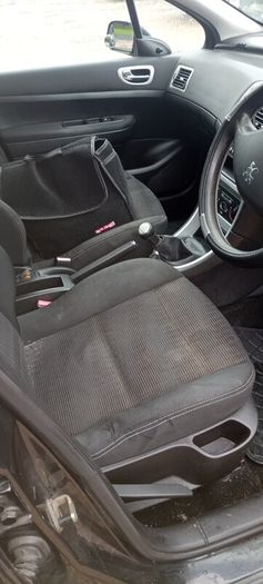 2008 Peugeot 307 Price negotiable!!!