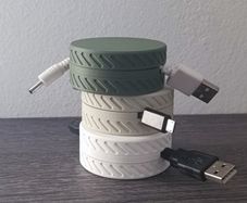 USB cable organizer