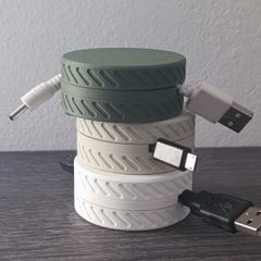 USB cable organizer