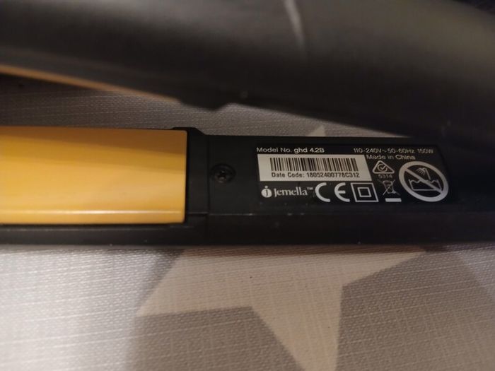 ghd hair straightener