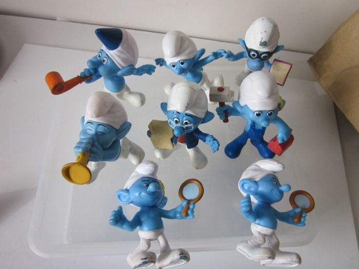 Eight 2013 Mc Donalds Smurfs 2 Movie Happy Meal Toys