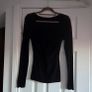 Black ribbed knit long sleeve top Image 3