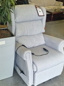 Rise & Recline Armchair