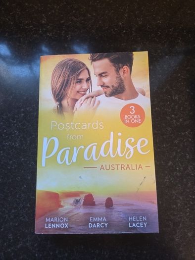 Mills & Boon bundle