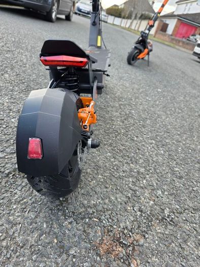 KuKirin G4 Electric Scooter Brand New, Factory Sealed