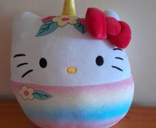 New:  various Hello Kitty items