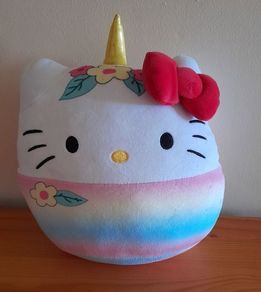 New:  various Hello Kitty items