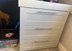 Mamas and Papas Heaton drawers with changer
