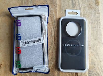 New Cases for Honor Magic V5