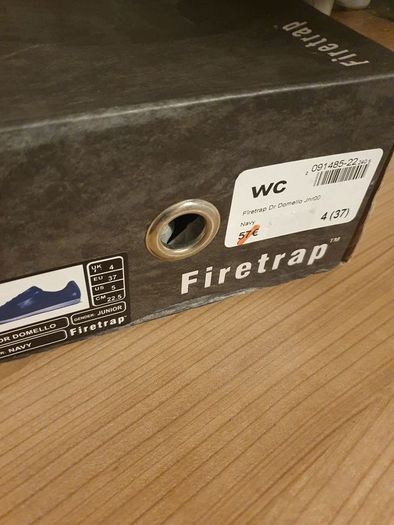 Firetrap junior shoe size 4 navy
