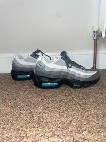Nike air max shoes