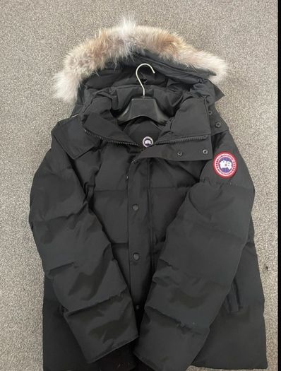 mens Canada goose jacket