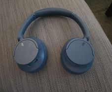 Sony WH-CH720N Headphones
