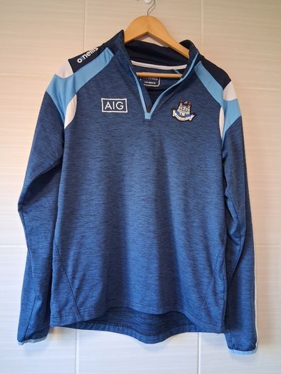 Dublin GAA Mens Top. Official Oneills Dublin GAA Mens Midlayer Top. Collect In Dublin Or Receive Via Post.