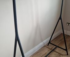 clothes rail
