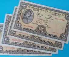 Irish 1970's 4 X Lavery Five pound banknote in Fine condition