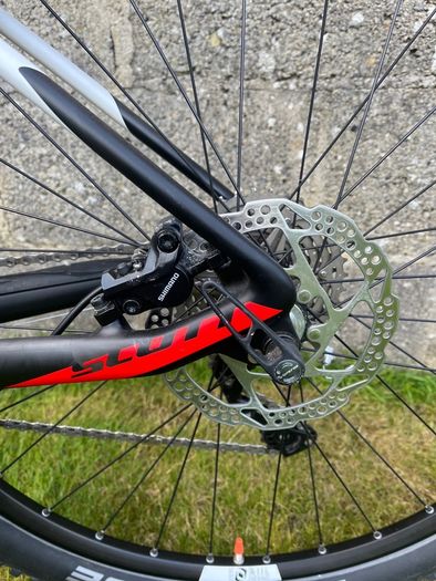 Scott Scale 730 Carbon Mountain Bike Medium
