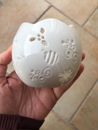 belleek Christmas tea light