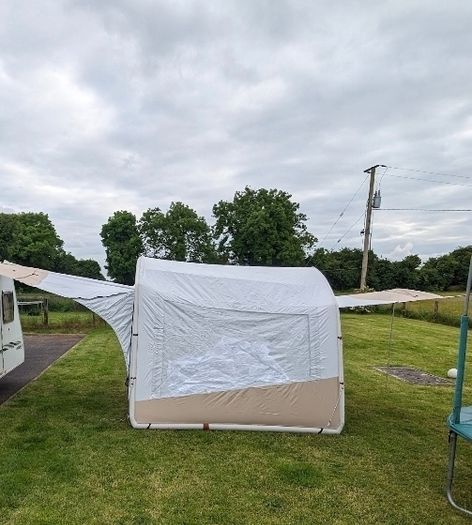 quechua inflatable camping shelter and pump