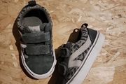 boys runners next size 9uk