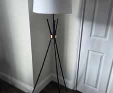 Floor lamp